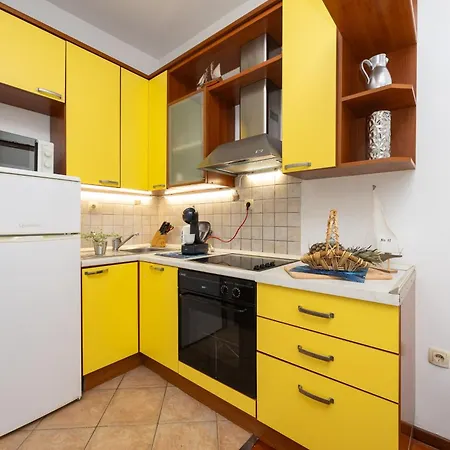 Anita & Mateo Apartman Dugi Rat
